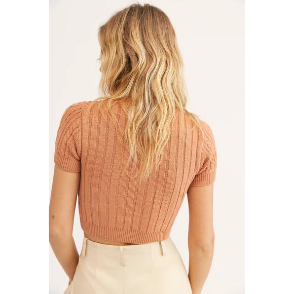 Free People Short + Sweet Cropped Cable Knit Sweater Sugared Almond Large Indie - Picture 11 of 12